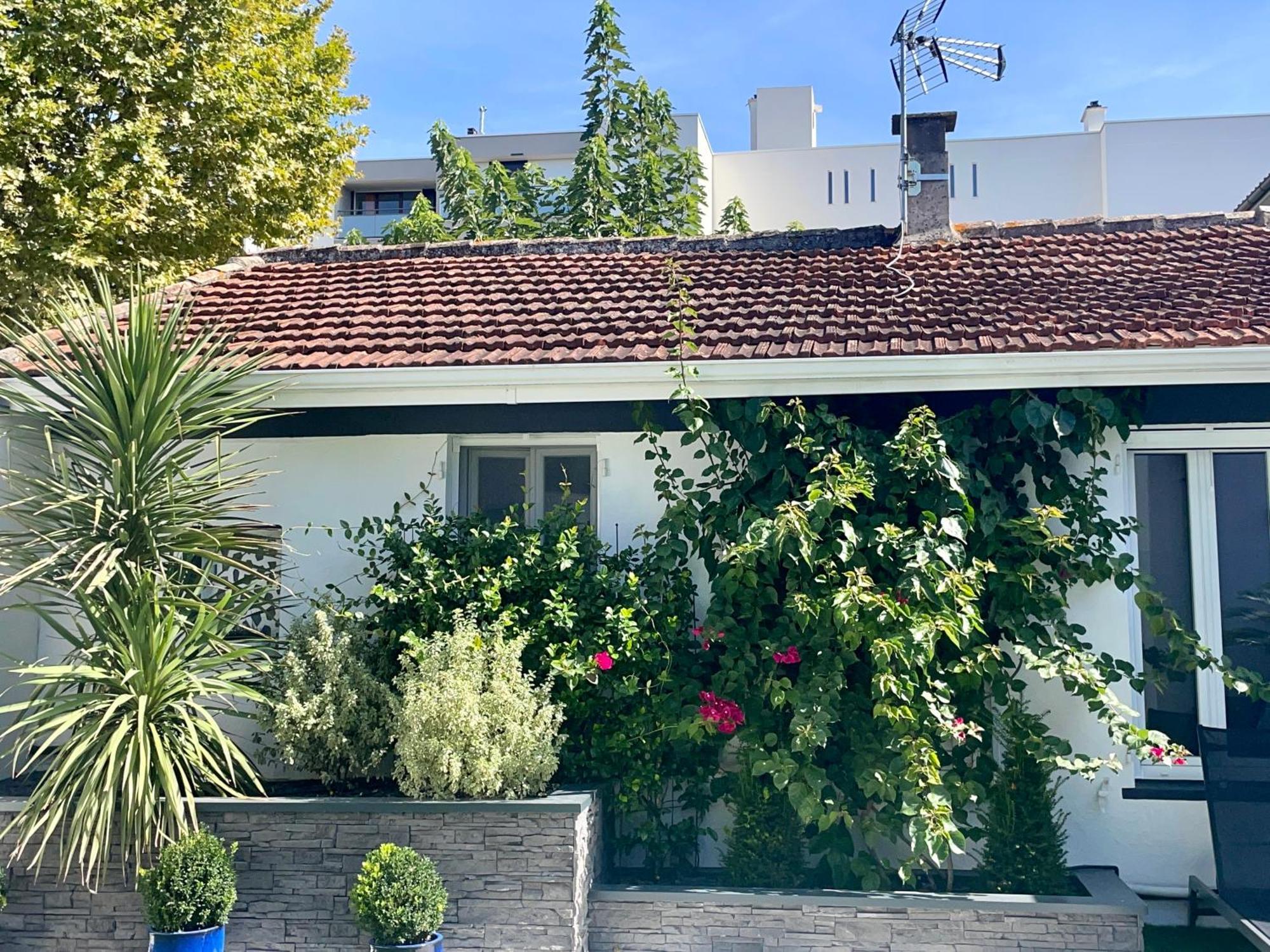 Maison D'Hotes Romarine Le Bouscat Exterior foto